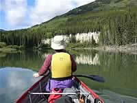 Hoodoos on lower river (122kb)