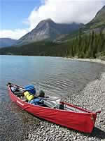 PakCanoe on West Tuchodi Lake (137kb)