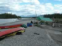 big_sky_camp_Kechika_River.jpg (90kb)